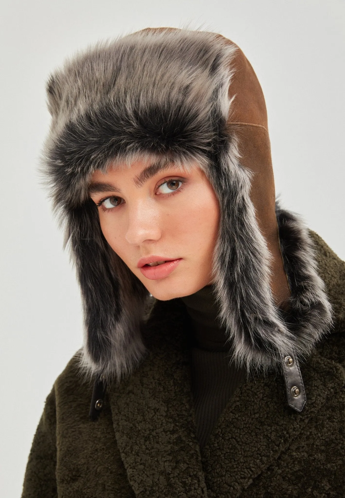 Everest Unisex Shearling Trapper Winter Hat - Khaki