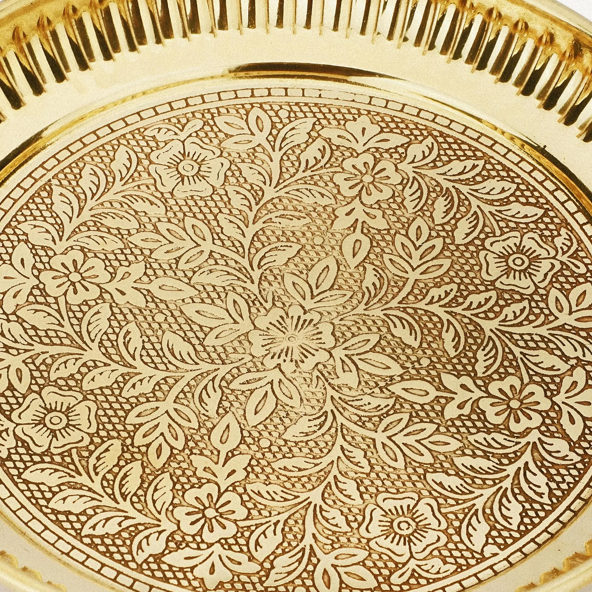 Kitchen Expert Small Brass Plate | 10cm|Pooja Thali | Engraved Flower Design | Ideal for Puja/Prasad/Dia | Mandir Plate | Handcrafted Dia Plate