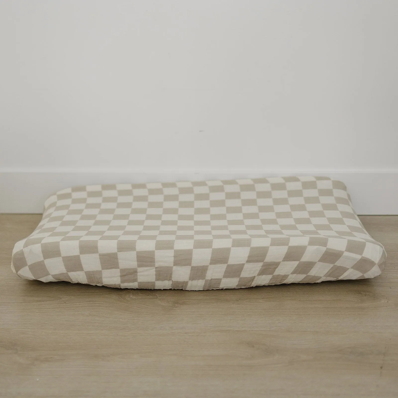 Taupe Checkered Muslin Changing Pad Cover